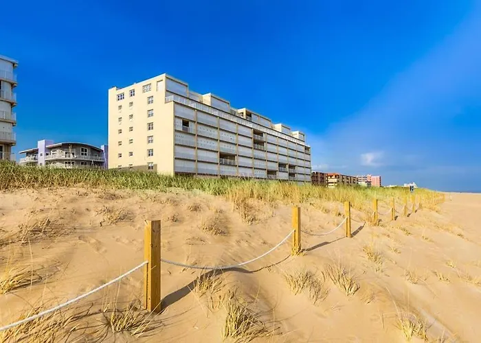 Oceanfront Calypso With Ocean View Balcony Wifi Laundry & Shared Pool Holiday home Ocean City